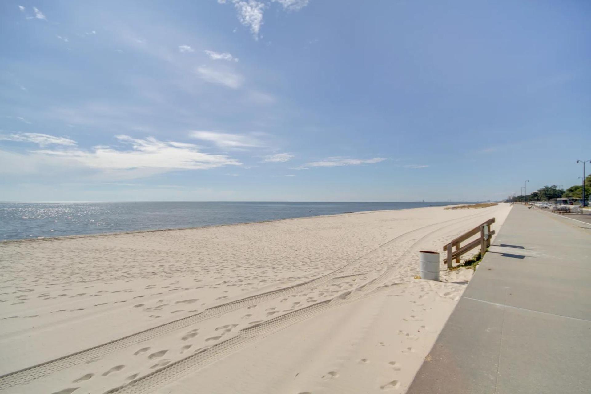 Charming Condo On The Beach/Legacy T2-1102 Gulfport Dış mekan fotoğraf